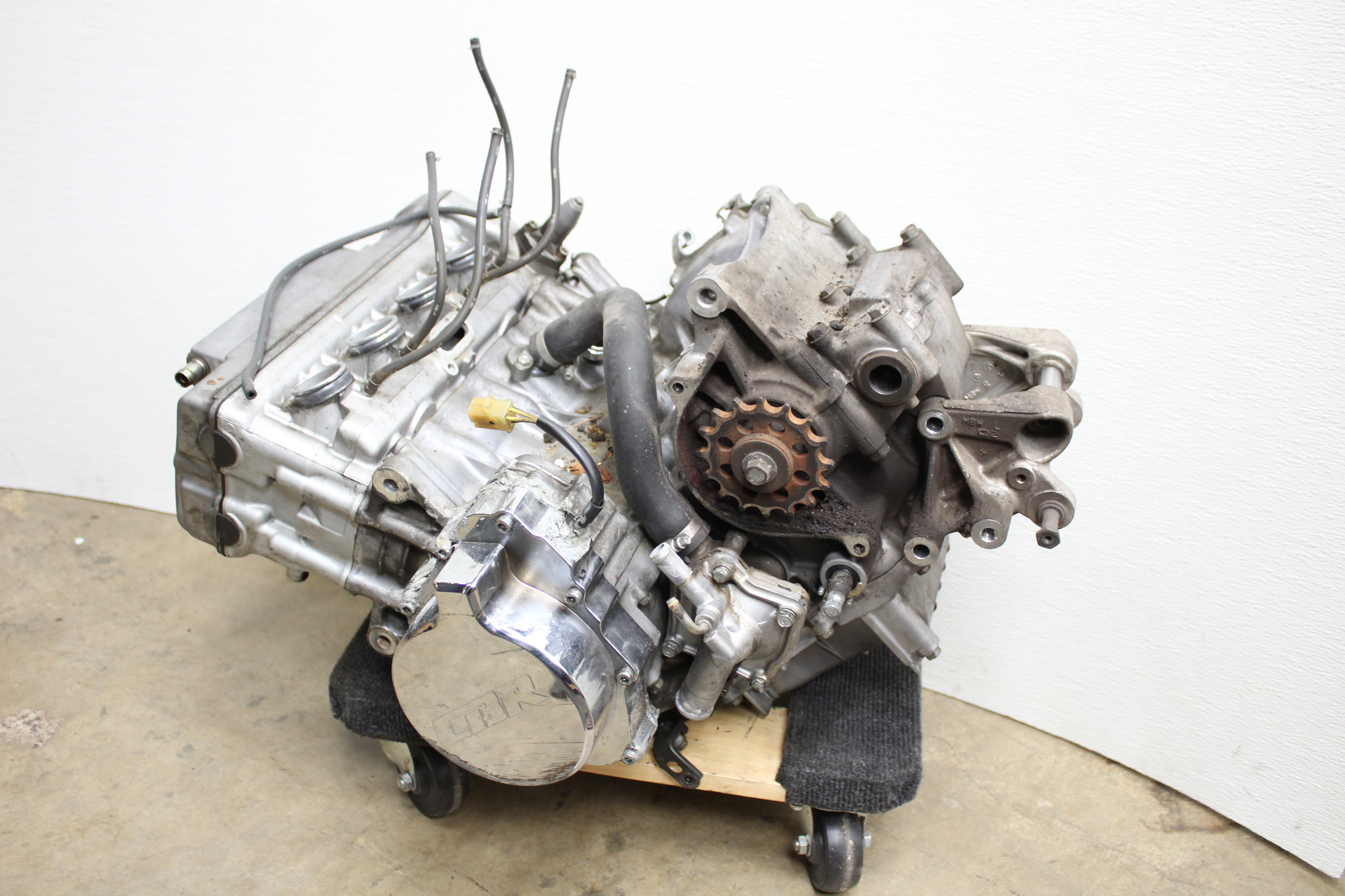 Honda OEM, Engine Motor Complete 32,623Miles Honda CBR600F4 99-00 OEM CBR 600 F4
