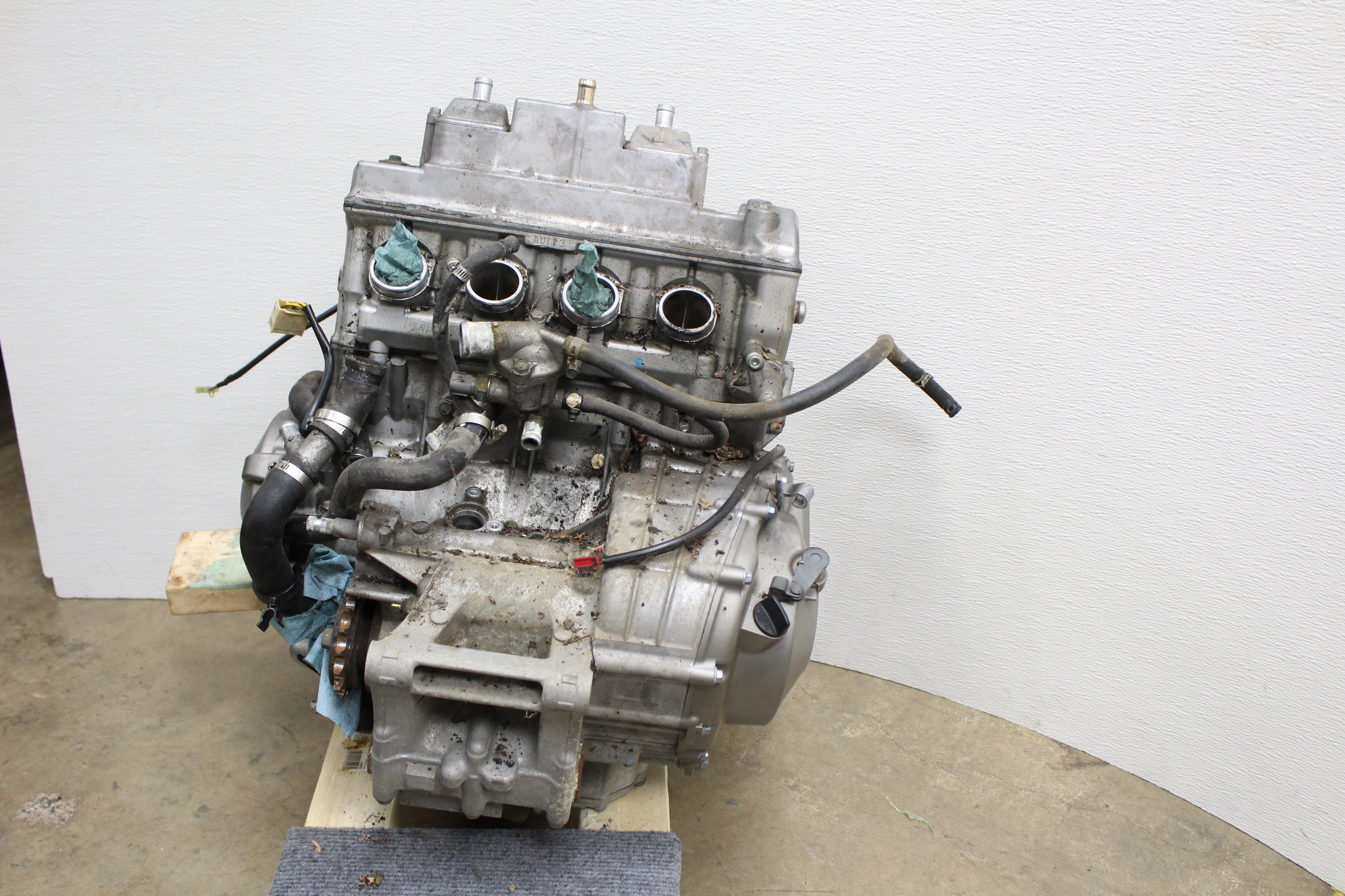 Honda OEM, Engine Motor Complete Honda CBR600RR 03-04 OEM CBR 600 RR